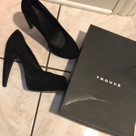 ✨Last Chance!✨ TROUVE Suede Black 9.5 - Picture 2 of 5